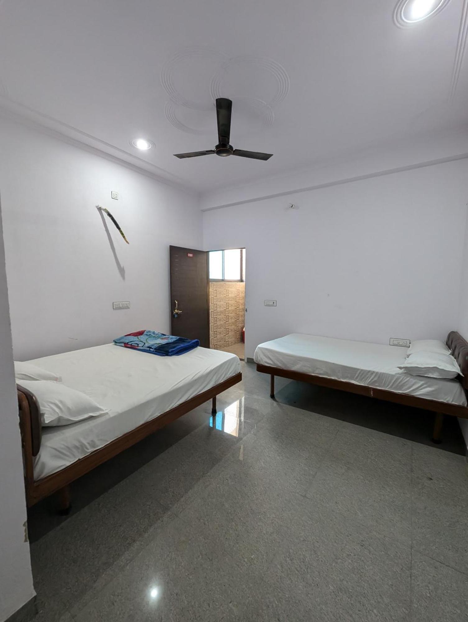 Hotel Raghunath Palace Khātu Dış mekan fotoğraf