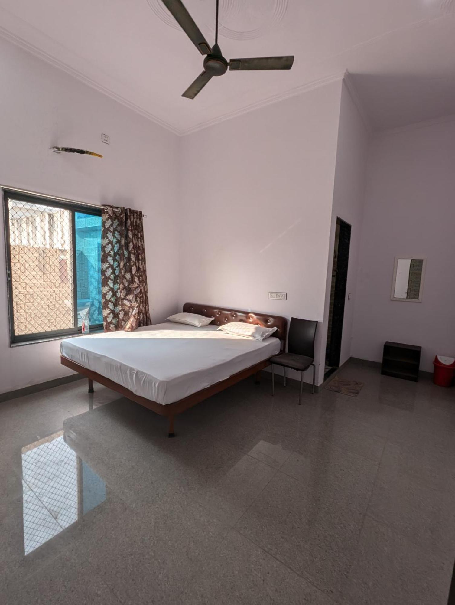 Hotel Raghunath Palace Khātu Dış mekan fotoğraf